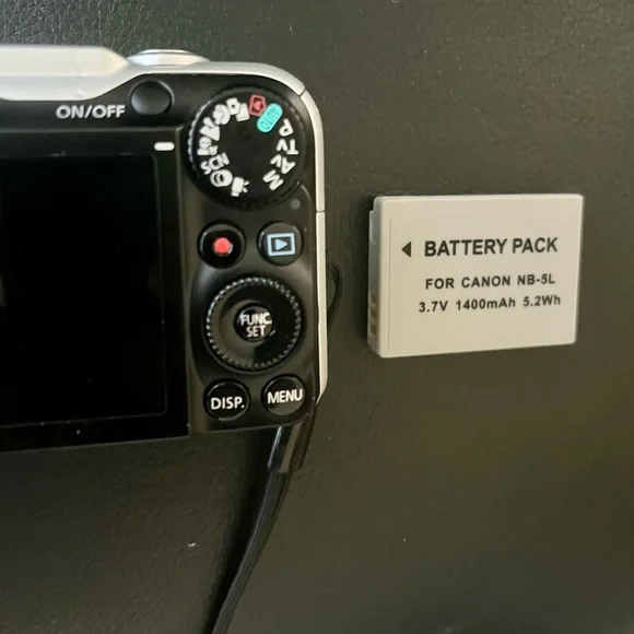 Canon PowerShot SX230 HS Black Digital Camera with one battery Pre-owned - Picture 3 of 5